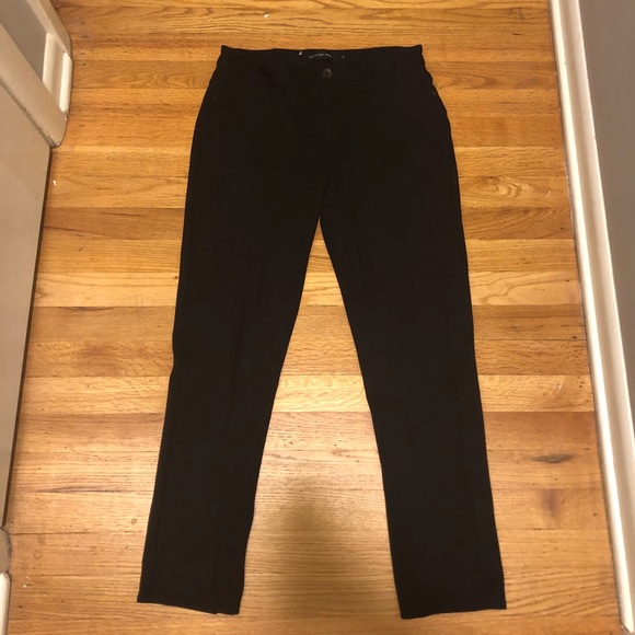 Super cute black leather/ material jeans - Picture 2 of 3